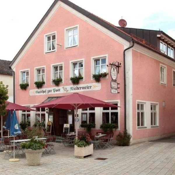 Hotel zur Post Garni，位于Breitenbrunn的酒店