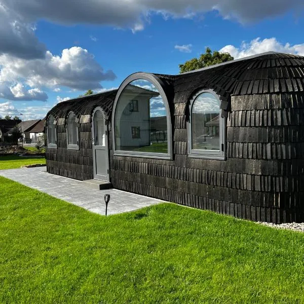 Tirolian Lodge North, Whirlpool, Sauna, Lagerfeuer，位于Bundorf的酒店