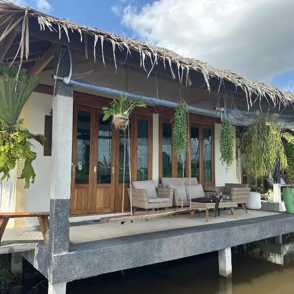 ปีกไม้วิลล่าบ้านAmunya-อะมันยา，位于Ban Suk I Dang的酒店