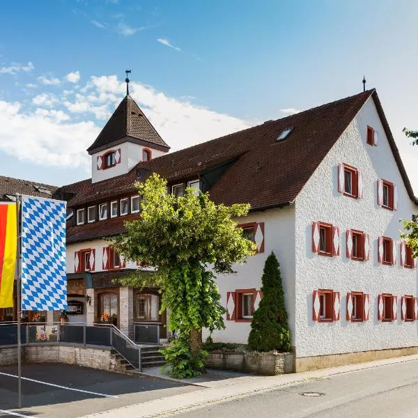 Wirtshaus & Hotel Goldener Greif，位于Edelsfeld的酒店