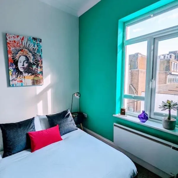 Central Brighton Studio by the Beach，位于布莱顿霍夫的酒店