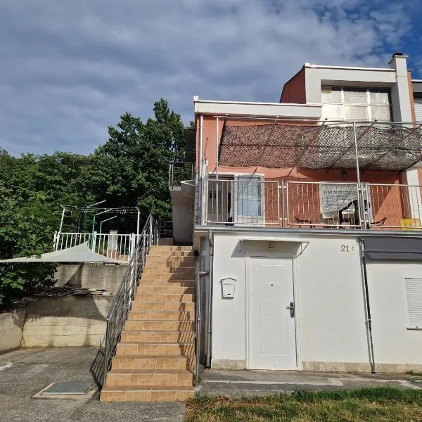 APARTMANI IGERČIĆ，位于西尼卡的酒店