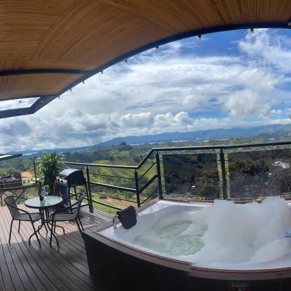 San Simon Glamping,El peñol,Guatape，位于瓜塔佩的酒店