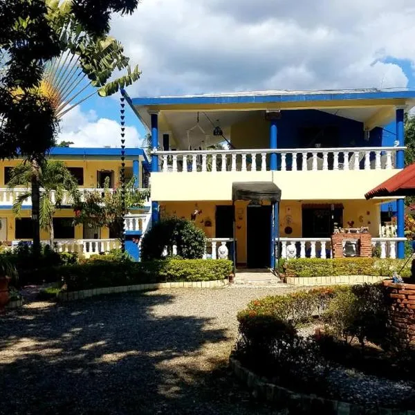 萨纳萨尔瓦多亚尔丁赛克勒托旅舍，位于圣地亚哥洛斯卡巴的酒店