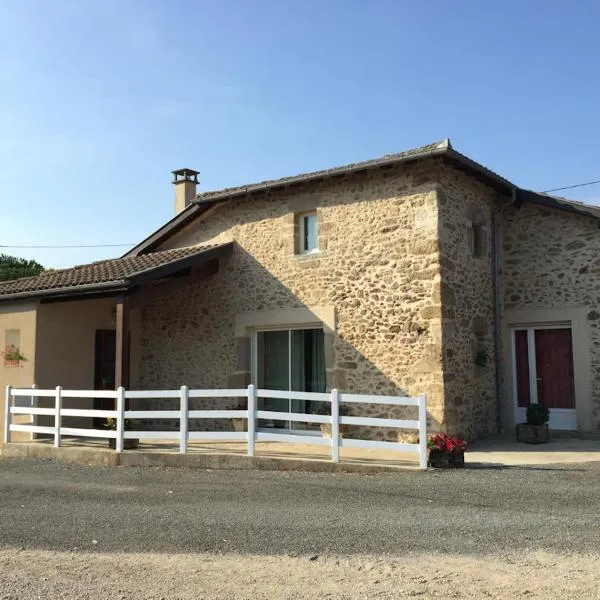 Chambres d'hôtes du Maspourquet，位于Saint-Santin-Aveyron的酒店