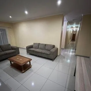 Ngwane Park Guest House，位于曼齐尼的酒店