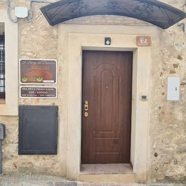 IL BORGO DEL BENESSERE，位于波利科罗的酒店