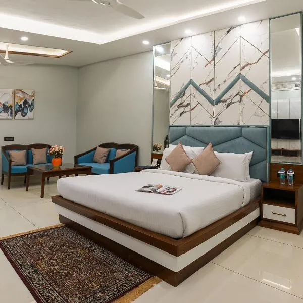Hotel Leela Grande，位于卡尔纳尔的酒店