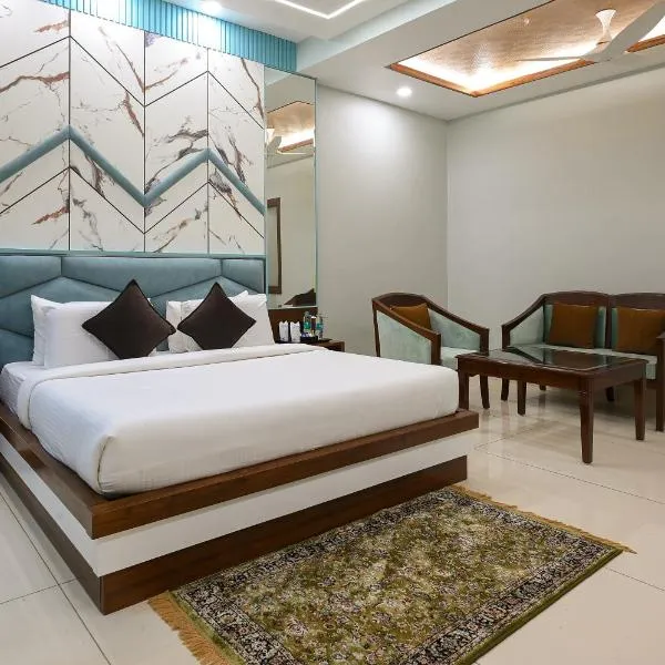 Hotel Leela Grande，位于Nīsang的酒店