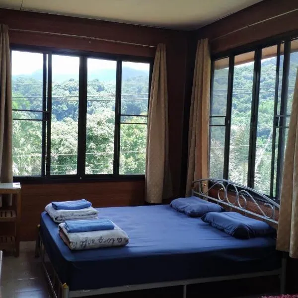 บ้านพักพือวา Pue Wa Homestay，位于Ban Yang的酒店