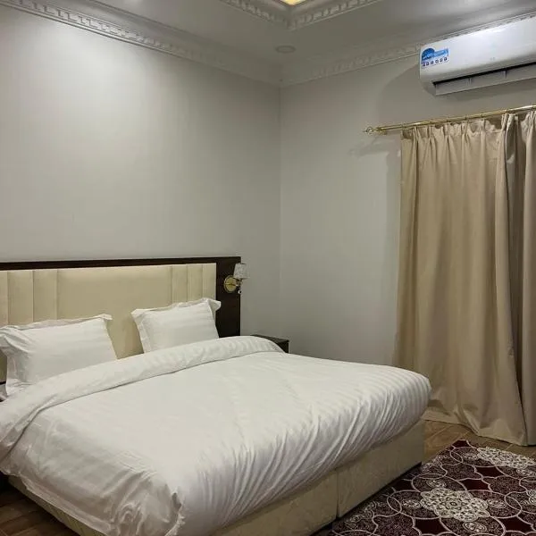 أحلى الليالي للشقق الفندقية Ahla Al Layali Hotel Apartments，位于延布的酒店