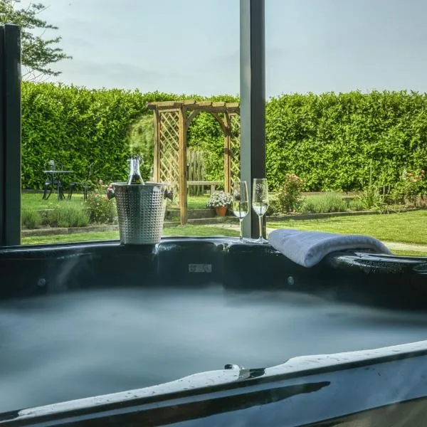 The Apple Shed Norfolk，位于Horsford的酒店