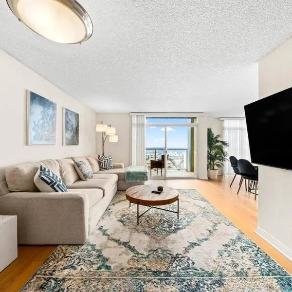 Smoky Quartz -Marina View Spacious 3BR near Yacht Club，位于洛杉矶的酒店