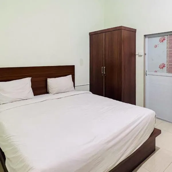 Teratai Residence Mitra RedDoorz，位于Lubukpakam的酒店