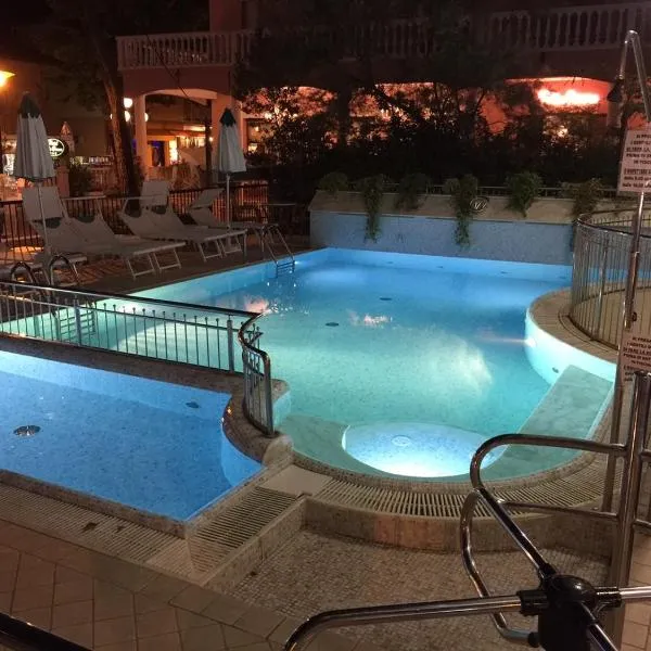 Hotel Villa Verde，位于圣毛罗马尔的酒店
