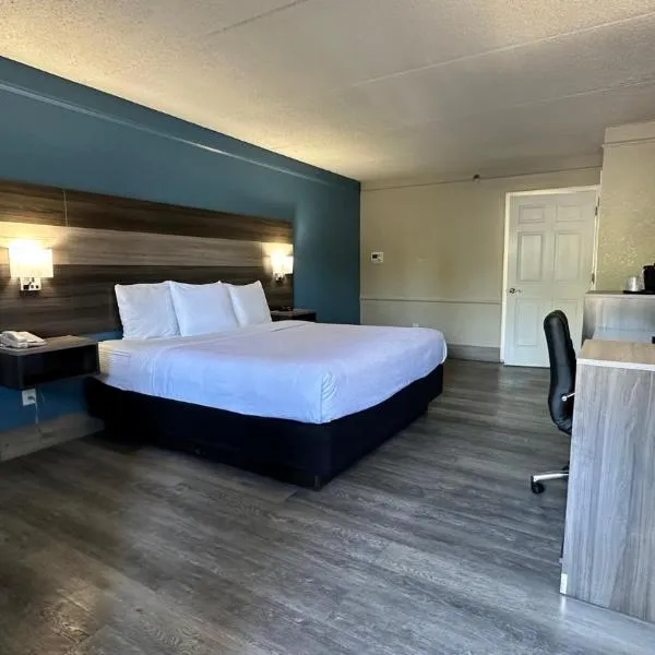 Days Inn by Wyndham San Diego Vista，位于Valley Center的酒店