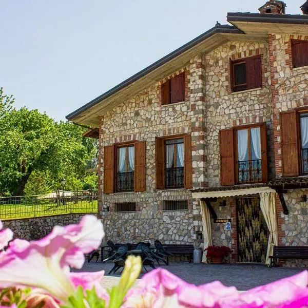 Agriturismo Il Castagneto，位于Morolo的酒店