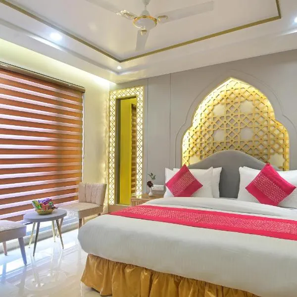 Hotel Gold Palace - 03 Mins Walk From New Delhi Railway Station，位于加济阿巴德的酒店