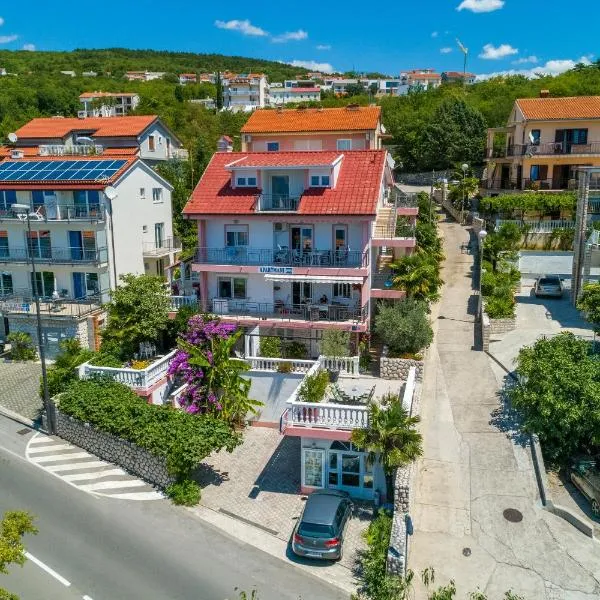 Apartmani Višnja，位于茨里克韦尼察的酒店