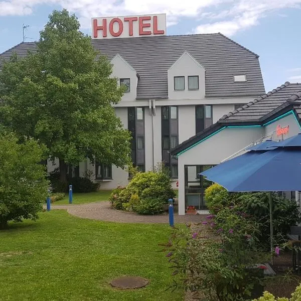 环罗曼 - 阿格诺 - 斯特拉斯堡北餐厅酒店，位于水贡昂莫德河畔的酒店