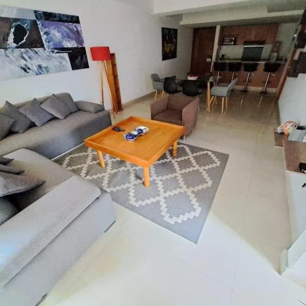 Amplio y Moderno en Antara, Carso y Embajada EEUU，位于墨西哥城的酒店