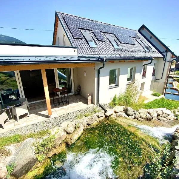 WATERFRONT - Urbane Eleganz am Bachufer，位于菲拉赫的酒店