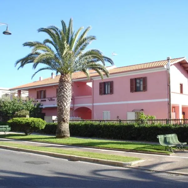 L'Aurora Viola，位于Tratalias的酒店