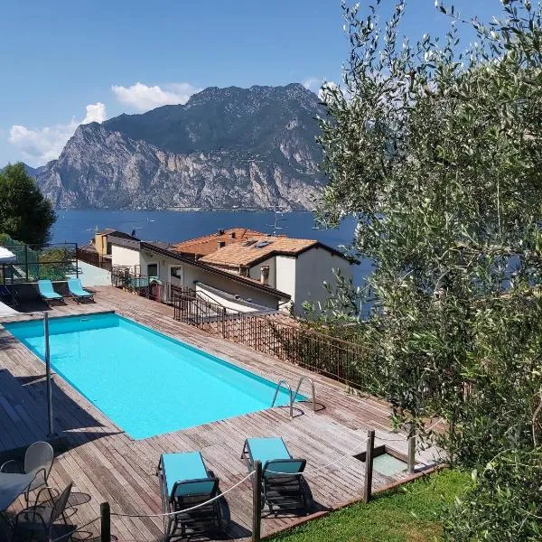 Casa Romani Lake Apartments，位于托尔博莱的酒店