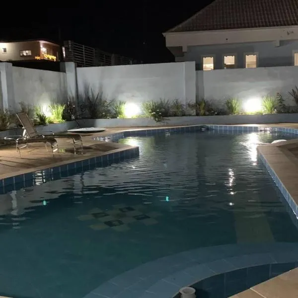 POUSADA BLUE GARDEN，位于拉热斯的酒店