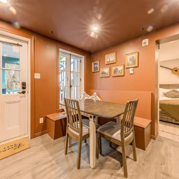 North House - Quebec City 2 Bedroom Treasure，位于魁北克市的酒店