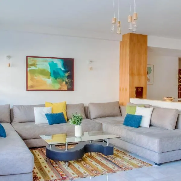 Luxury 3 Bedroom Apartment in the Heart of Agdal by MasterHost，位于拉巴特的酒店