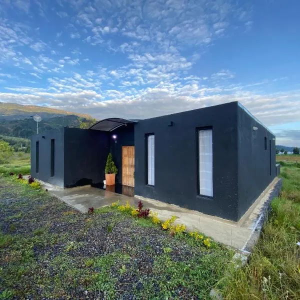Casa ovejas negras - Tranquilidad en el campo, cerca al PARQUE ECOTURISTUCO PIEDRA COLGADA，位于Susa的酒店