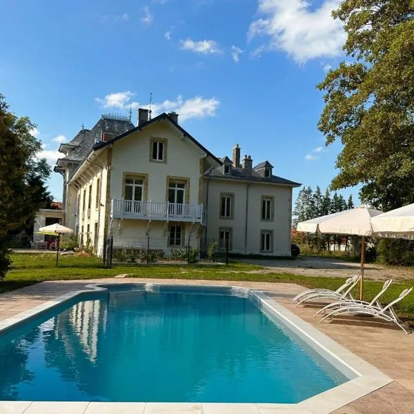 Château Viéndal proche Vittel et Contrexéville，位于Vaudoncourt的酒店