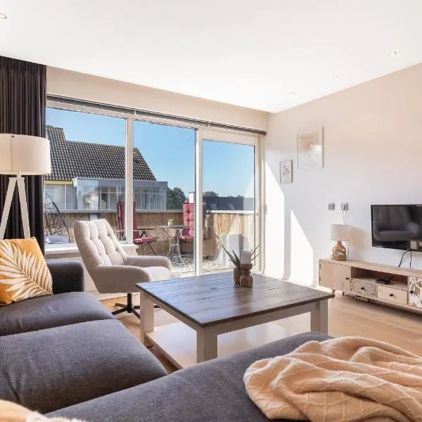 Luxury Apartment near Utrecht & Amsterdam，位于布勒克伦的酒店