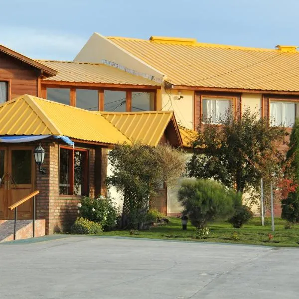 皮科斯戴尔苏尔酒店，位于埃尔卡拉法特的酒店