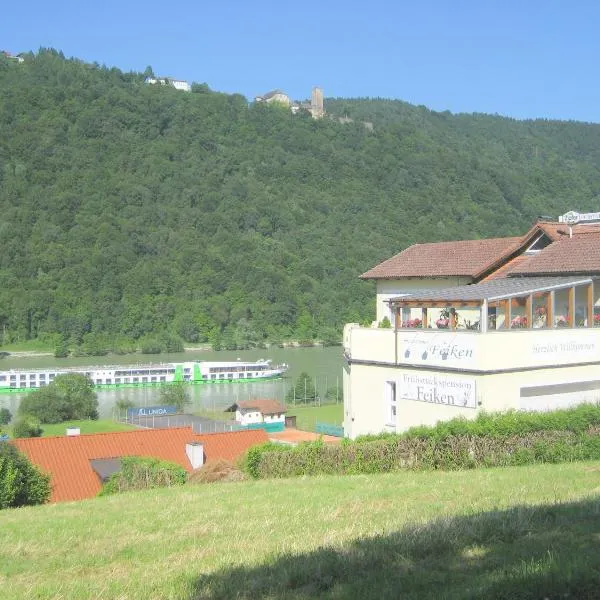 费肯民宿，位于Haibach ob der Donau的酒店