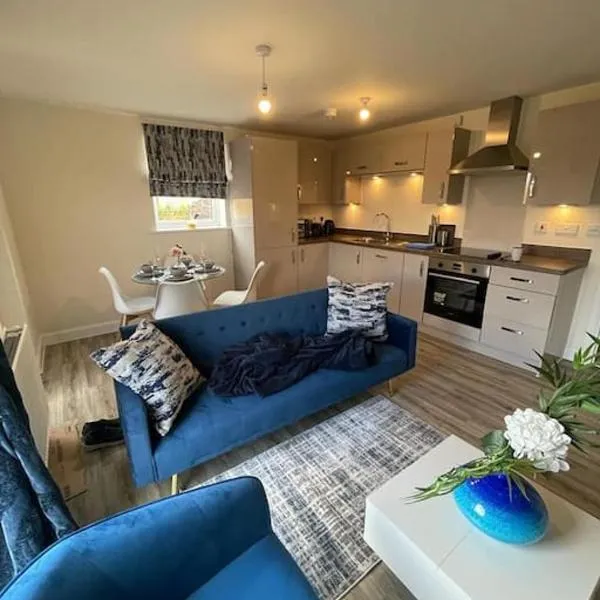 Luxurious Apartment in Brooklands，位于米尔顿凯恩斯的酒店