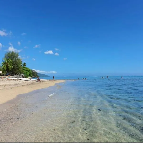 Tuatahi Beach Lodge，位于Aoua的酒店