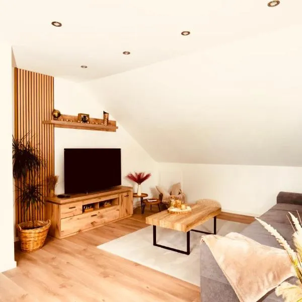 3,5-Zimmer inkl Arbeitsplatz, WLAN & free Netflix, Amazon-Free Parken vollausgestattete Wohnung, 24h Check In，位于哈姆的酒店