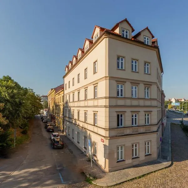 Minimino hotel，位于布拉格的酒店