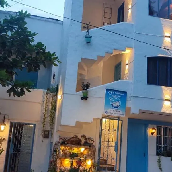 cabaña 83 Santorini，位于特里温福港的酒店