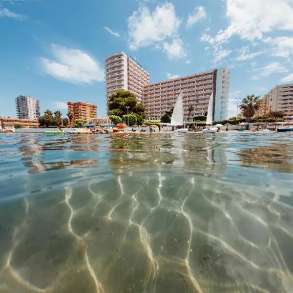 Hotel Izán Cavanna，位于宏达海滩的酒店