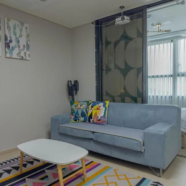 KK Stay Ocean view with Netflix，位于东海市的酒店