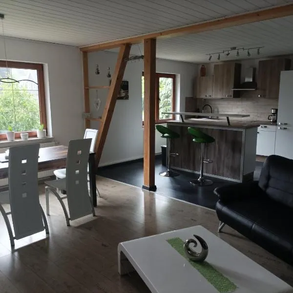 Ferienwohnung zur Alten Brauerei, free Wi-Fi+Parken, 3 Schlafzimmer, Grillecke，位于Ludwigsstadt的酒店