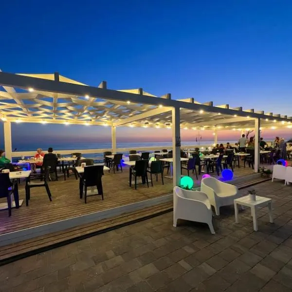 Hotel Sirenetta，位于安齐奥的酒店