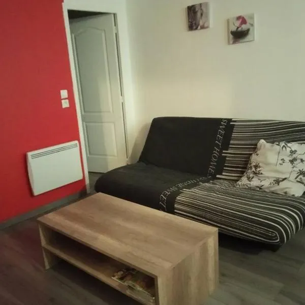 appartement Netflix parking gratuit climatisation，位于圣昂布鲁瓦的酒店