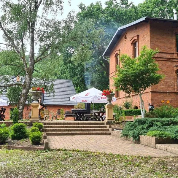 Dwór Mysinek，位于格涅夫的酒店