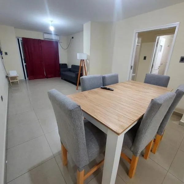 Departamento Torre Cabildo，位于圣萨尔瓦多德朱的酒店