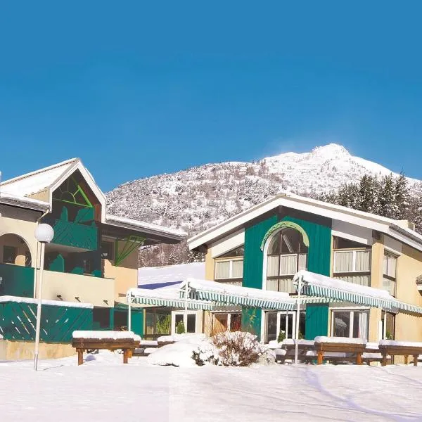 拉萨尔莱阿尔佩蓝色俱乐部度假酒店，位于Les Guibertes的酒店