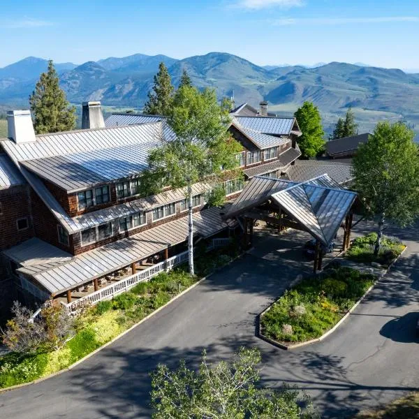 Sun Mountain Lodge，位于Twisp的酒店